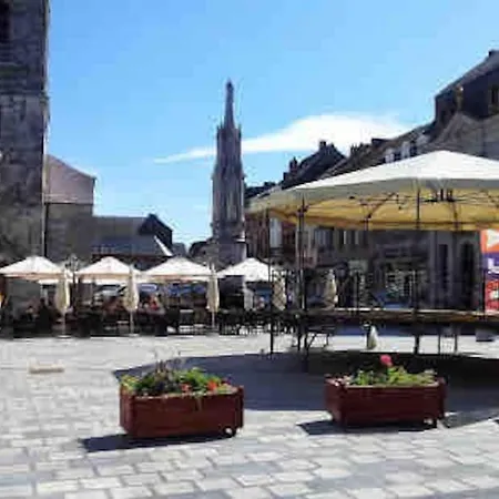 Charming In 30 M² With Terrace Apartment