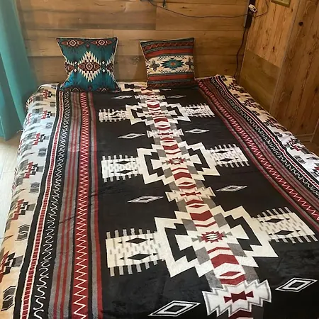 Charming In Walcourt, 30 M², With Terrace 公寓 *