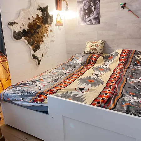 Apartamento Charming In Walcourt, 30 M², With Terrace *
