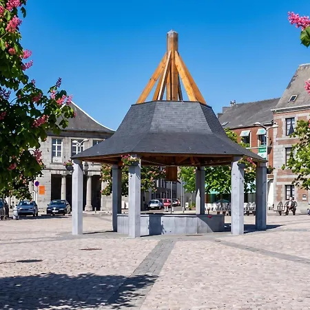 Charming In Walcourt, 30 M², With Terrace *
